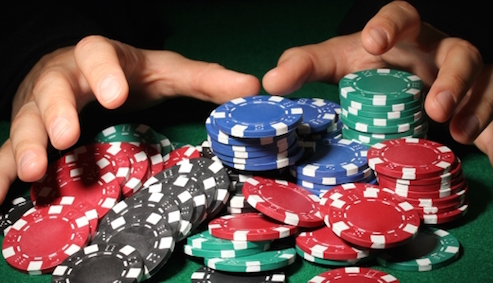 Карты на стол: можно ли разбогатеть на покере?